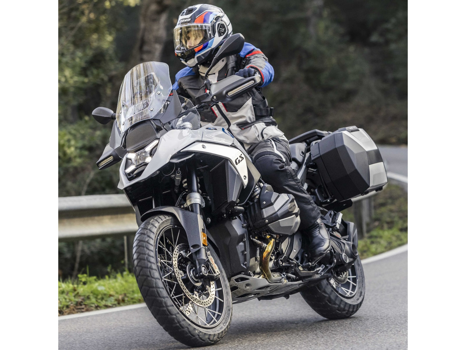 SHAD Motorcycle SH38X Expandable Panniers - Aluminium