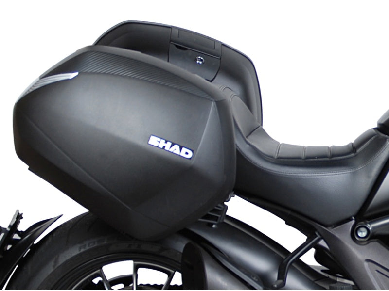 SHAD Motorcycle 3P Pannier Fitting Kit for Ducati Diavel 1200 (2012-2018)