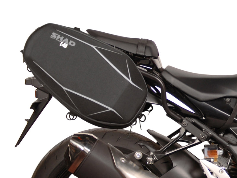SHAD Motorcycle SE Pannier Fitting Kit for Suzuki GSR 750 (2011-2017)