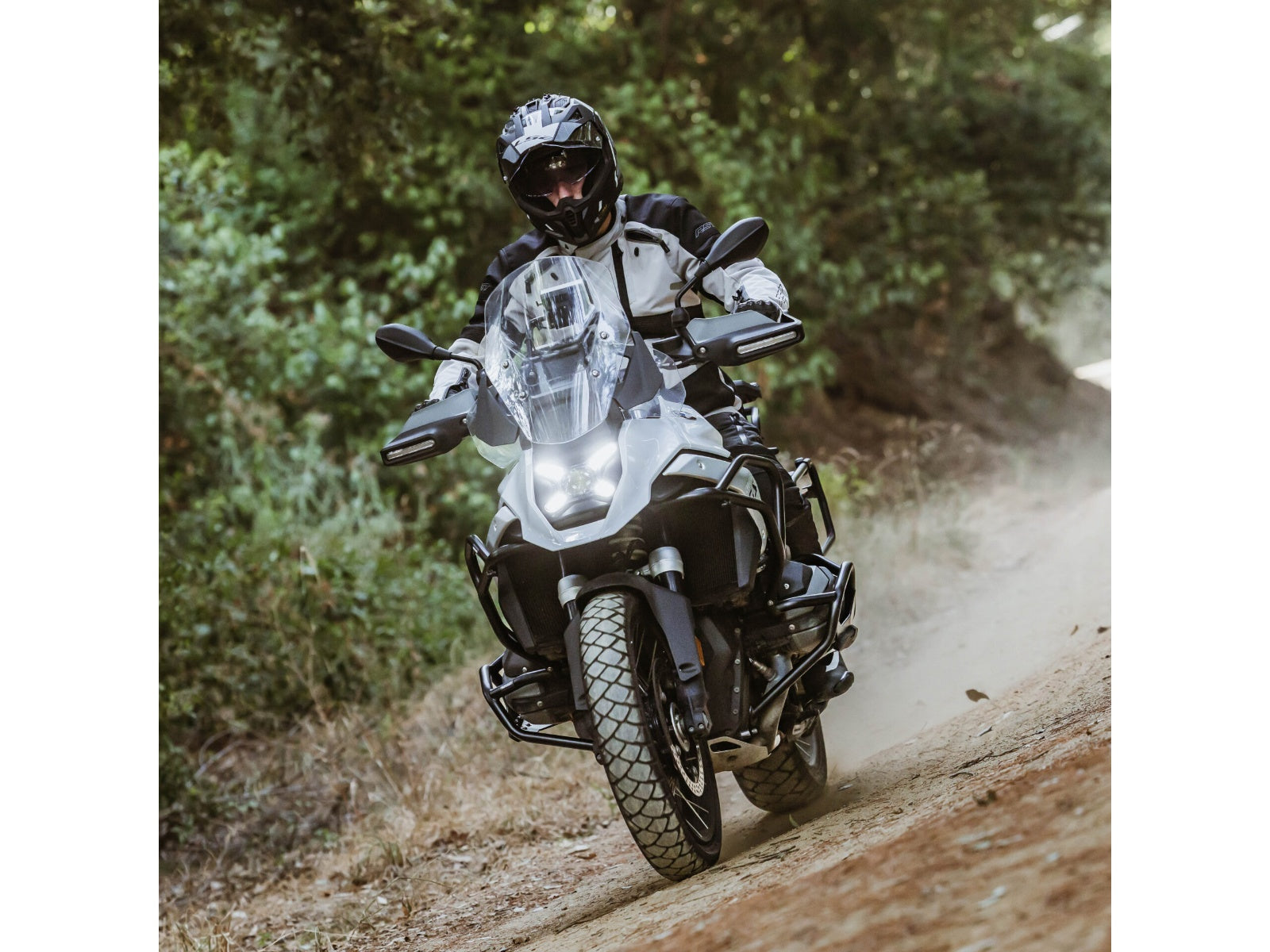 SHAD Lower Crash Bars - Black for BMW R1300 GS Trophy (24-26) W0RG14BSL