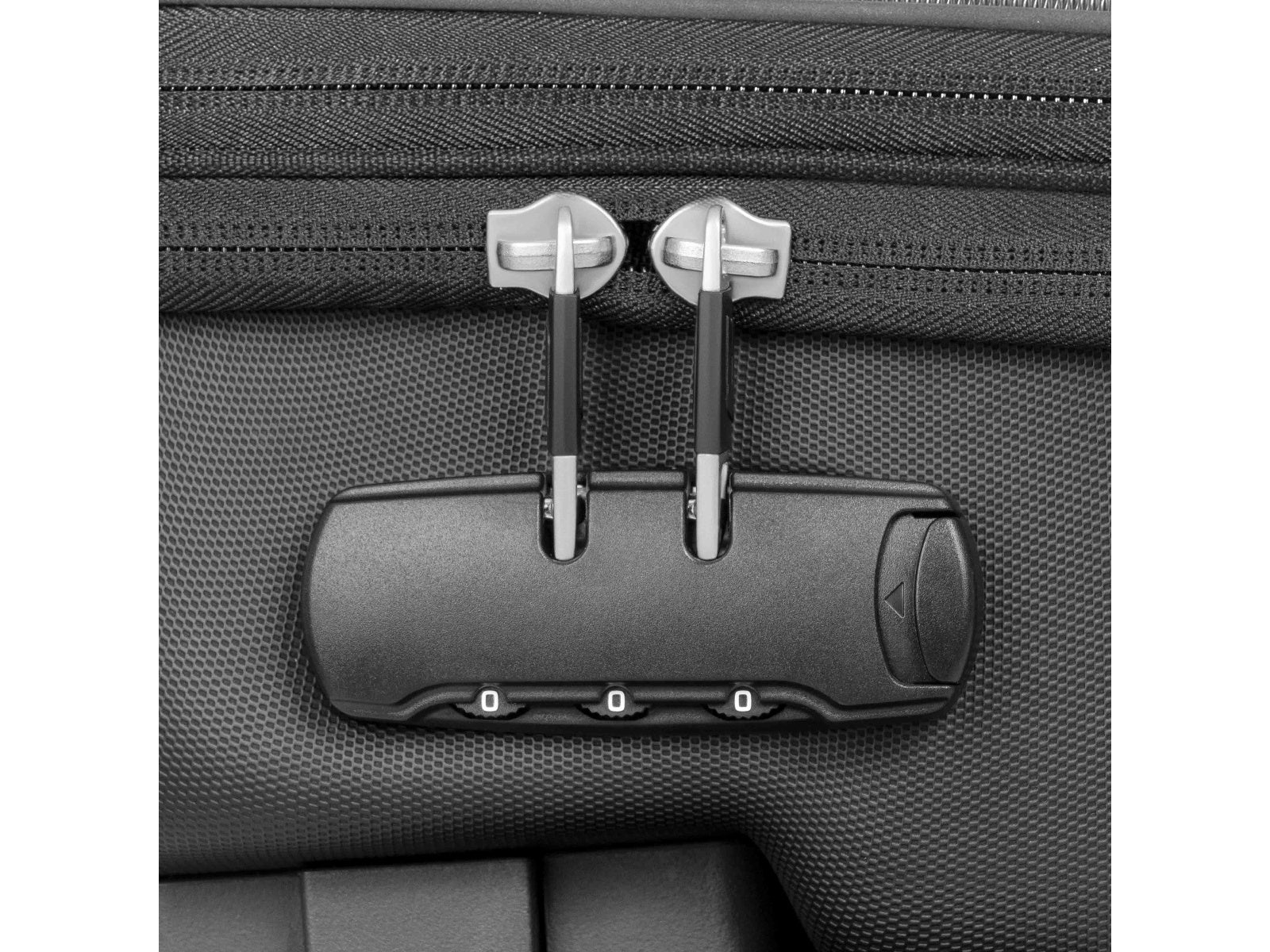 SHAD Motorcycle Click System Expandable Tank Bag E09CLP