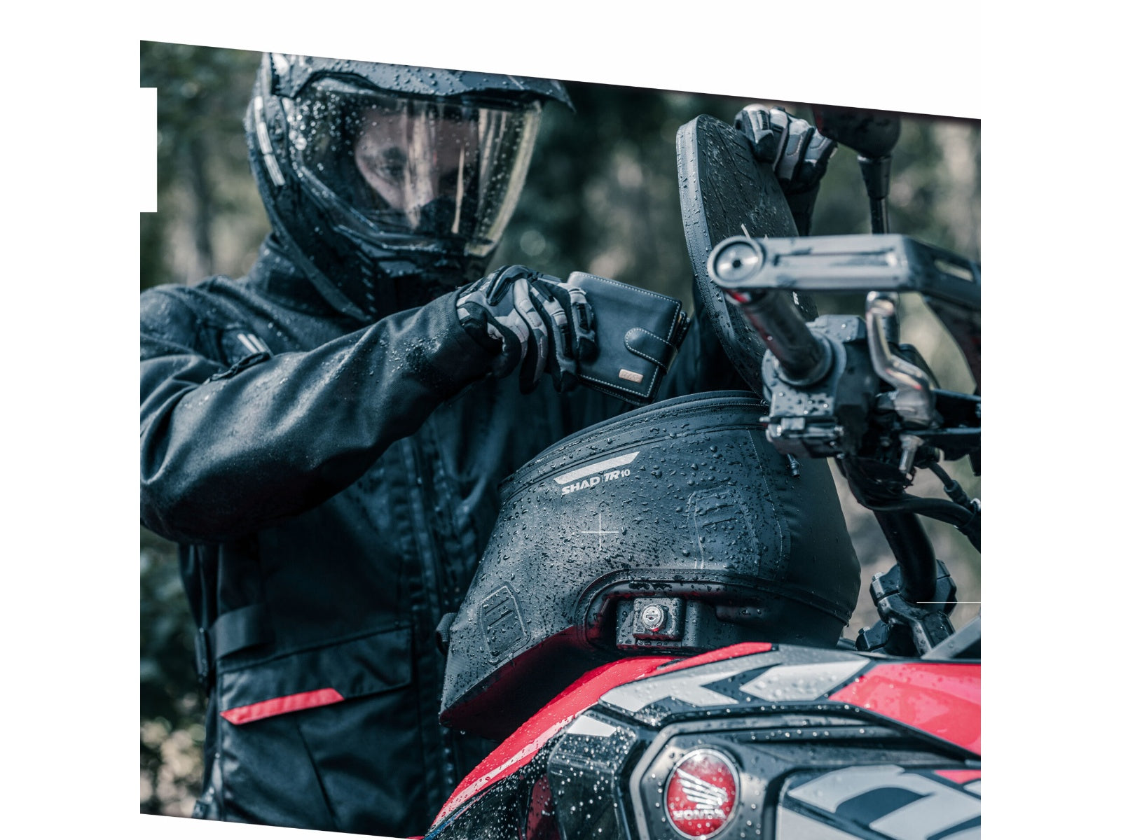 SHAD Motorcycle Click System Tank Bag TR10CL