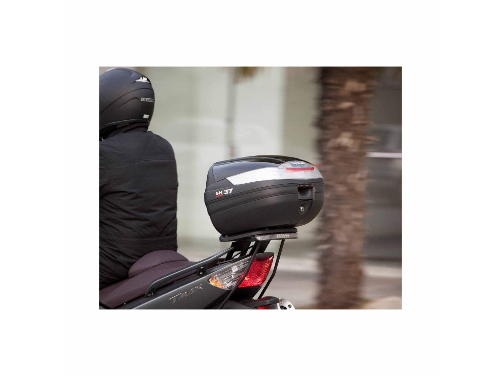 Unpainted Cover Backrest Brake Light D0B37100~D1B37E00R~D0RI60~D0B29KL