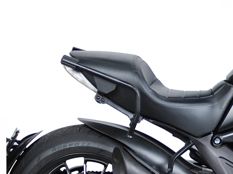 SHAD Motorcycle 3P Pannier Fitting Kit for Ducati Diavel (2012-2018)